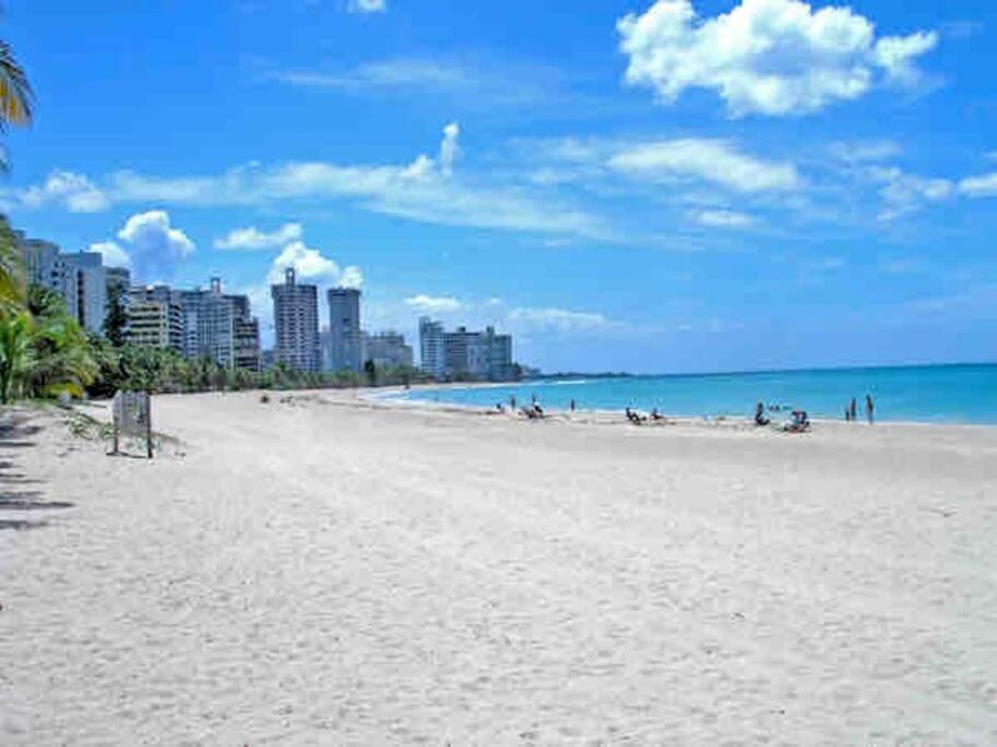 One Bedroom Apt 30 Steps From Prime Beach Generator Parking Included San Juan Exteriér fotografie